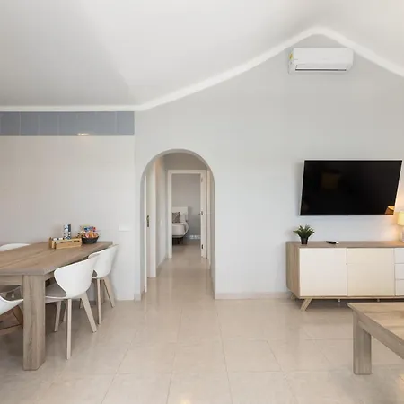 Villa Casa La Graciosa 2a 2 By Escape Puerto del Carmen (Lanzarote)
